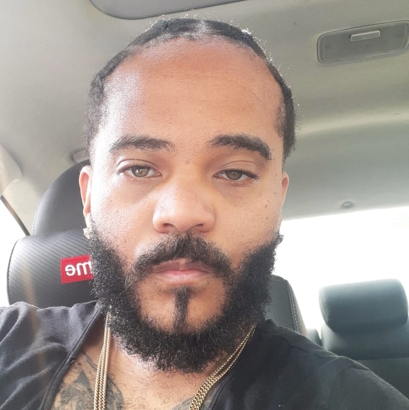 Meet your Posher, Matteo - Picture 1 of 1